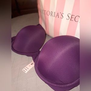 BRAND NEW Victoria Secret T-Shirt Push Up Bra , Full Coverage 34D